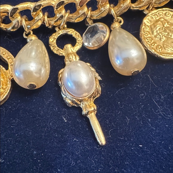Coin & pearl like charms on a gold toned pin w/ crystal 🐈⬛ - Picture 5 of 7